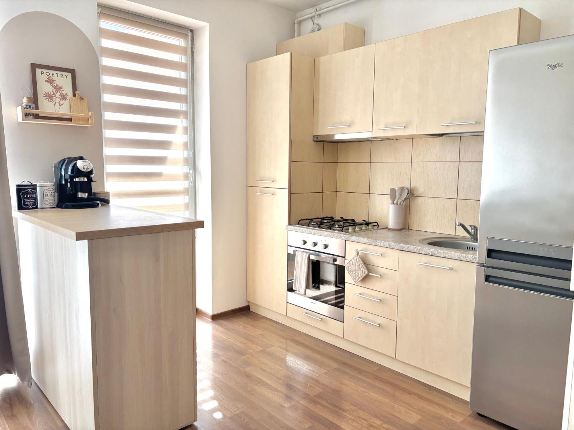 Wanderlust Home Cream, Rasnov Apt For 4, Wifi And Free Parking Exterior foto